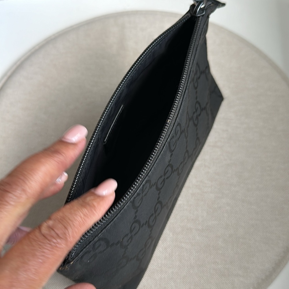 Gucci cosmetic bag,  black with black hardware - Picture 7 of 7